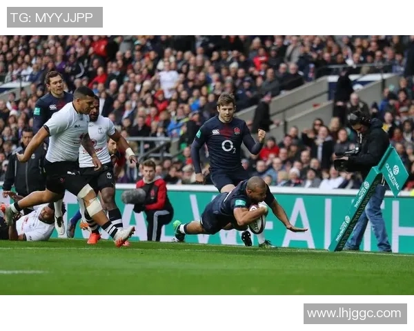 列日与圣吉联合激战正酣比分揭晓引发球迷热议 列日与圣吉联合激战正酣比分揭晓引发球迷热议